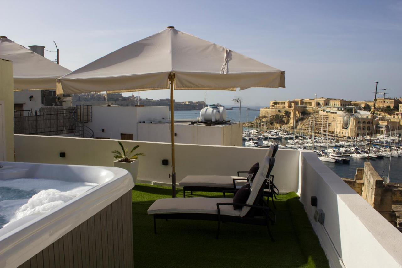 Bebirgu Palazzino Luxury 2 Jacuzzi To Share Daire Dış mekan fotoğraf